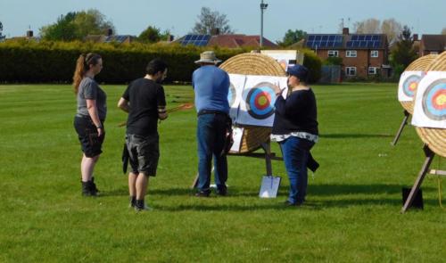 Collecting-arrows-1-scaled